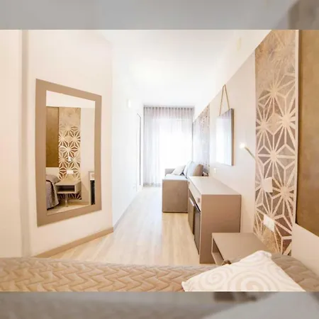 Hotel All'Orologio 3 Stelle Superior Caorle Exterior photo